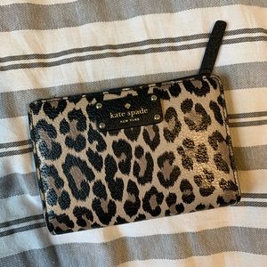 Kate Spade Tellie Grove Street Leopard Wallet